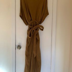 Suunday Doleman dress large; never worn